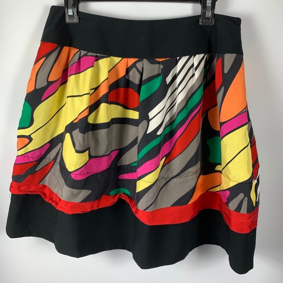 Peter Nygard Dresses & Skirts - Peter Nygard 8P Skirt 8 Petites 100% Silk